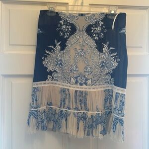 Fabulous ROBERTO CAVALI silk skirt to the knee size small. Wonderful condition.